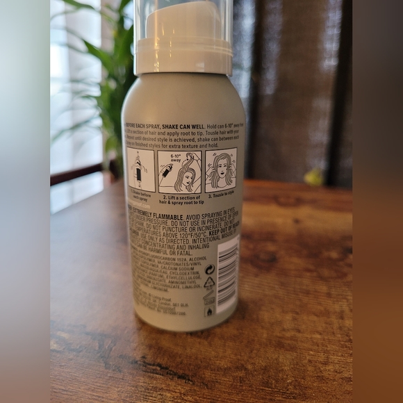 New Living Proof Full dry volume texture spray - Picture 2 of 3